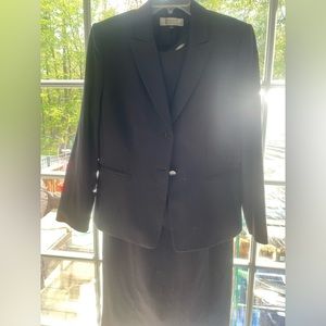 Women’s suit set